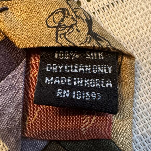 Men's Necktie Sport Golf Swing Golf Caddy Larson Brothers Ties 100% Silk 60" 4"W - Picture 9 of 9